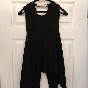 Size L Cross-Back Black Boutique Top